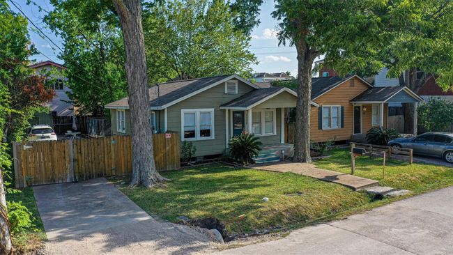 1110 E 27 Th St, House other with 5 bedrooms, 3 bathrooms and 2 parking in Houston TX | Image 36