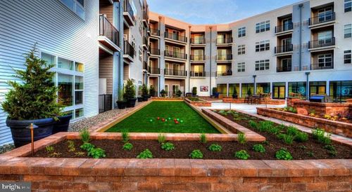 1b-1-1312-131 Bridge Street, PHOENIXVILLE, PA, 19460 | Card Image