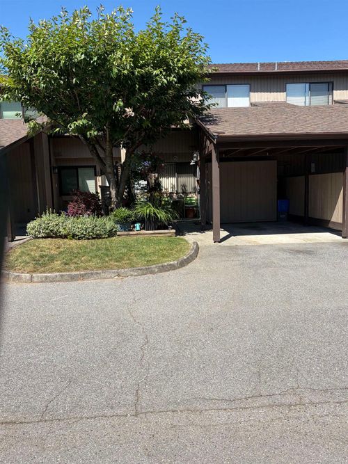 102-27044 32 Ave, Aldergrove, BC, V4W3T1 | Card Image