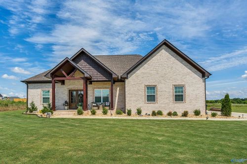 241 Hummingbird Way, Killen, AL, 35645-7587 | Card Image