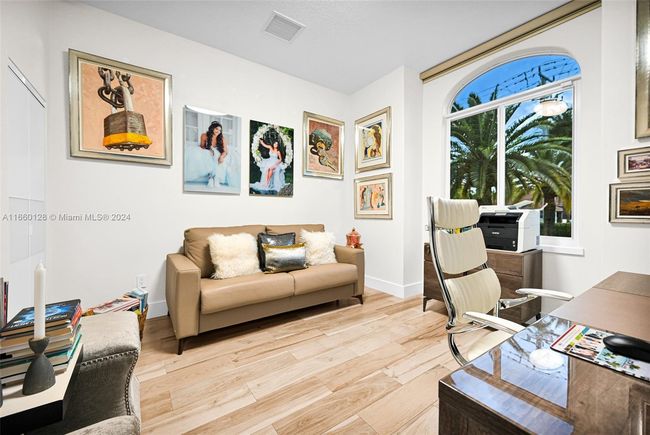 433 Nw 127 Th Ave, House other with 5 bedrooms, 4 bathrooms and null parking in Miami FL | Image 32