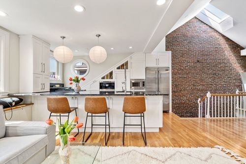 5-26 Union Park, Boston, MA, 02118-3885 | Card Image