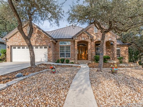 8745 Phoenix Ave, Universal City, TX, 78148-2610 | Card Image