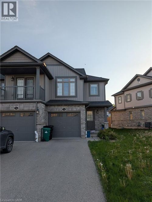 54 Netherwood Road, Kitchener, ON, N2P0E4 | Card Image