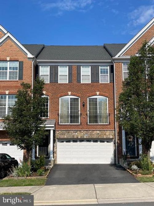 23247 Hanworth St, ASHBURN, VA, 20148-7084 | Card Image