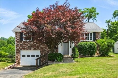 170 Maryellen Dr, N Versailles, PA, 15137-2445 | Card Image
