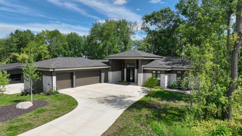 4942 Championship Circle, WESTPORT, WI, 53597 | Card Image