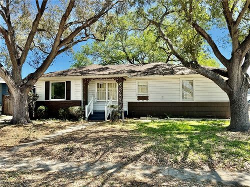 4010 Lowman Street, Corpus Christi, TX, 78411 | Card Image