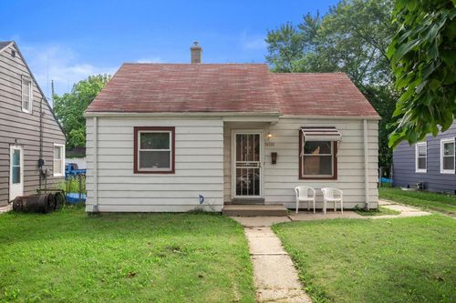 4908 N 27th Street, Milwaukee, WI, 53209 | Card Image