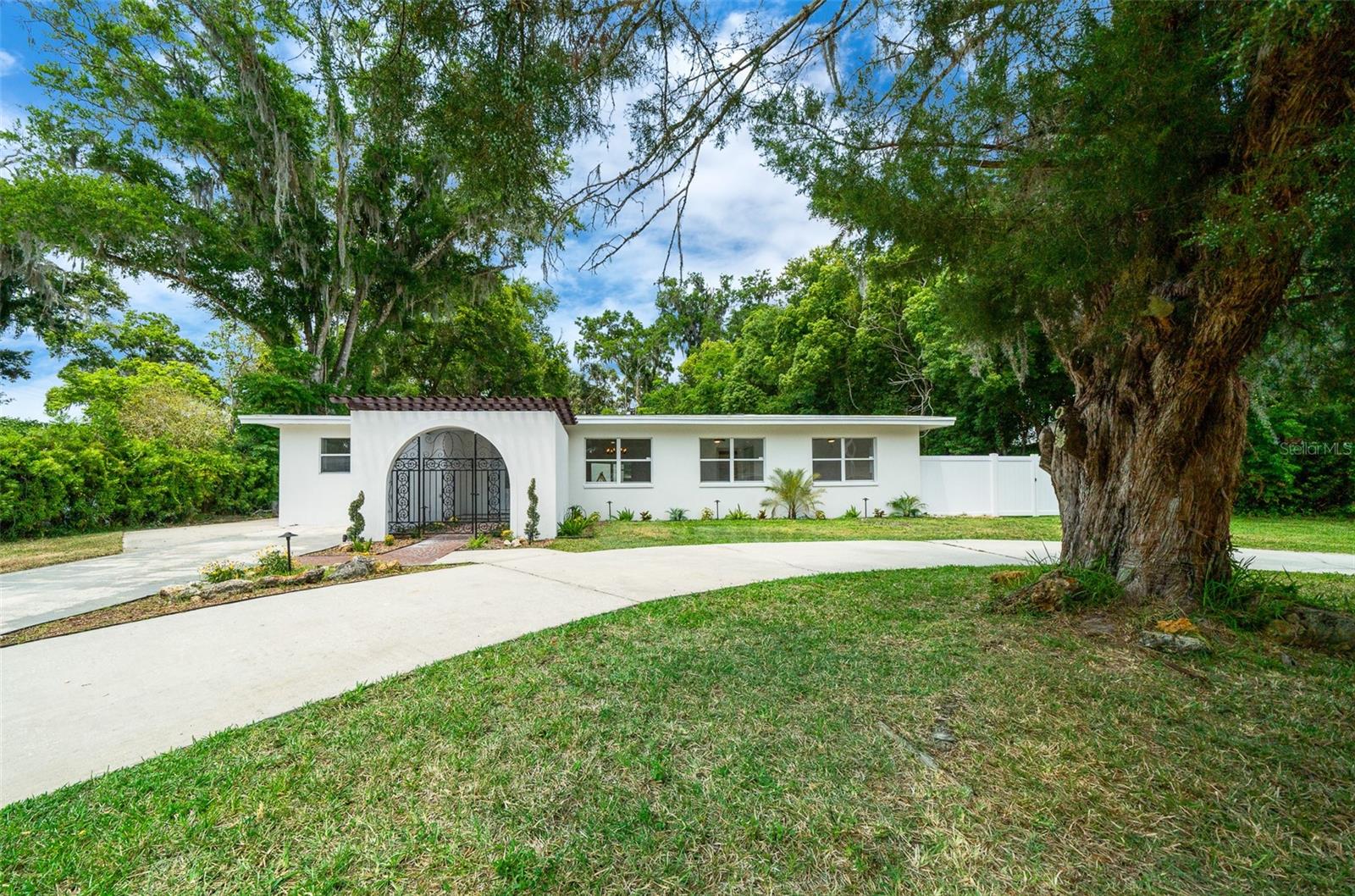 Oakwood Dr, Brooksville, FL 34601