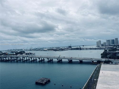 apt-22i-555 Ne 15th St, Miami, FL, 33132-1403 | Card Image