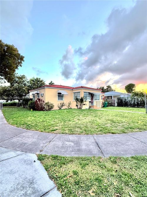 4400 Sw 4th St, Miami, FL, 33134 | Card Image