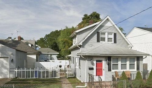 101 Crescent St, Keansburg, NJ, 07734-1903 | Card Image