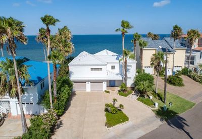 5909 Laguna Circle North, House other with 4 bedrooms, 4 bathrooms and 2 parking in South Padre Island TX | Image 1