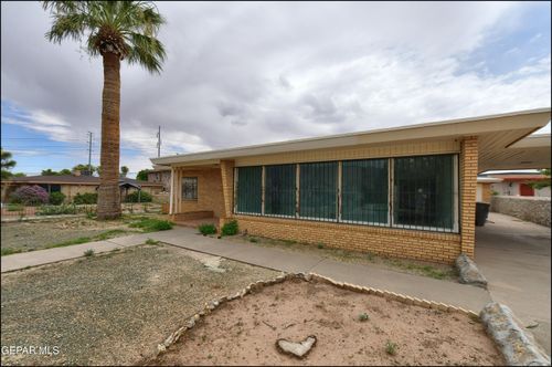 2420 Hawley Circle, El Paso, TX, 79903 | Card Image