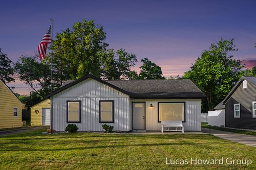 3426 Mulhearn Ave, Kalamazoo, MI, 49048-1269 | Card Image