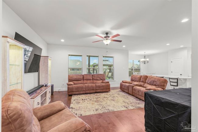 3347 Keegun Loop, House other with 4 bedrooms, 2 bathrooms and 6 parking in Pensacola FL | Image 10
