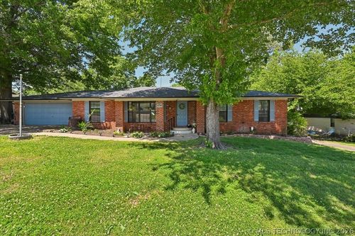 814 Sunset Strip, Miami, OK, 74354-9031 | Card Image