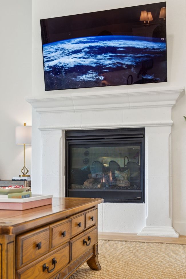 Turn on the gas fireplace with a flip of the switch. Clean, quick and easy! | Image 5