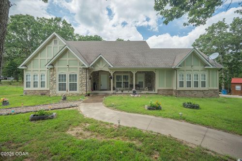 5296 Greenwich Ln, Joplin, MO, 64804-8249 | Card Image