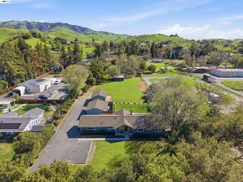 1450 Finley Rd, Pleasanton, CA, 94588 | Card Image
