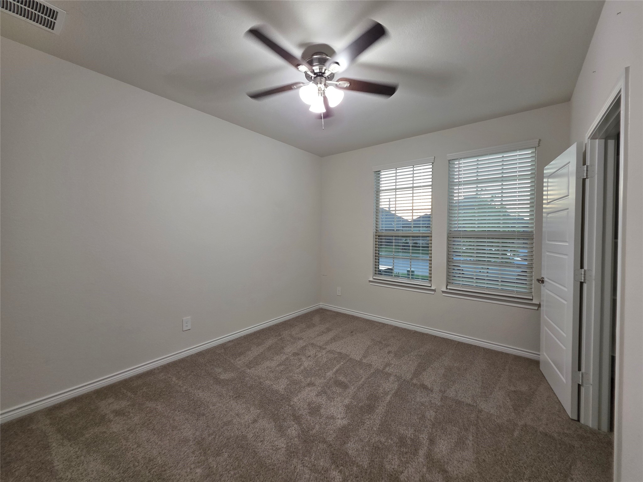 Residential Lease in Aubrey 5