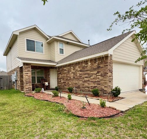 101 Cullen St, Angleton, TX, 77515-2308 | Card Image