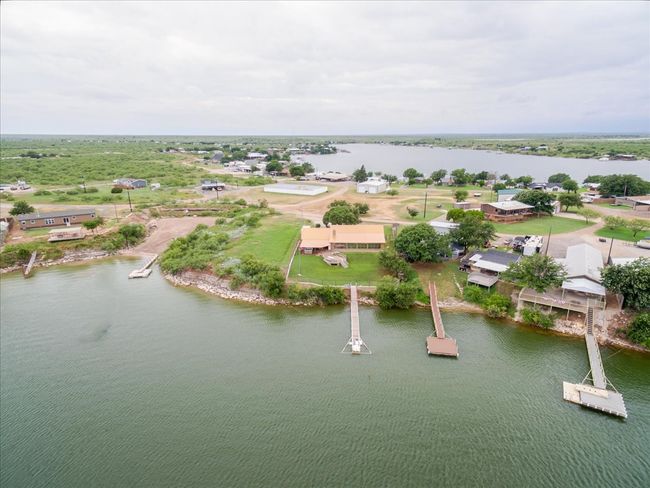 199 Willingham Loop, House other with 2 bedrooms, 2 bathrooms and null parking in Seymour TX | Image 37