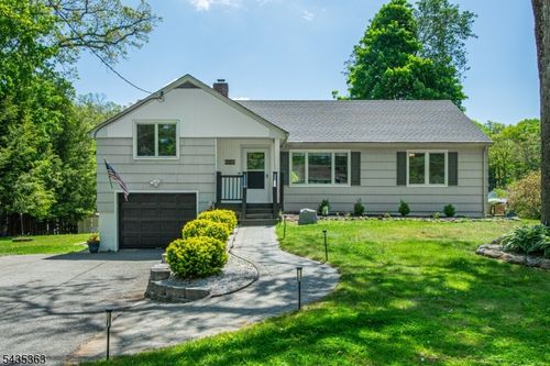 17 Torden Pl, Rockaway, NJ, 07866-4219 | Card Image