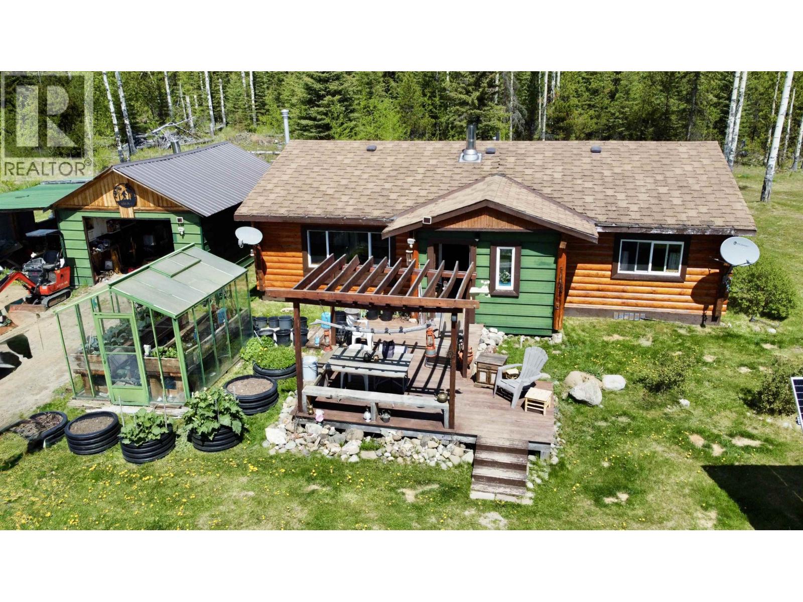 Residential in Bridge Lake 2