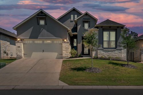 127 Loysoya St, Bastrop, TX, 78602-2041 | Card Image