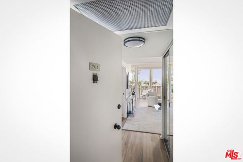 703-4455 Los Feliz Blvd, LOS ANGELES, CA, 90027 | Card Image