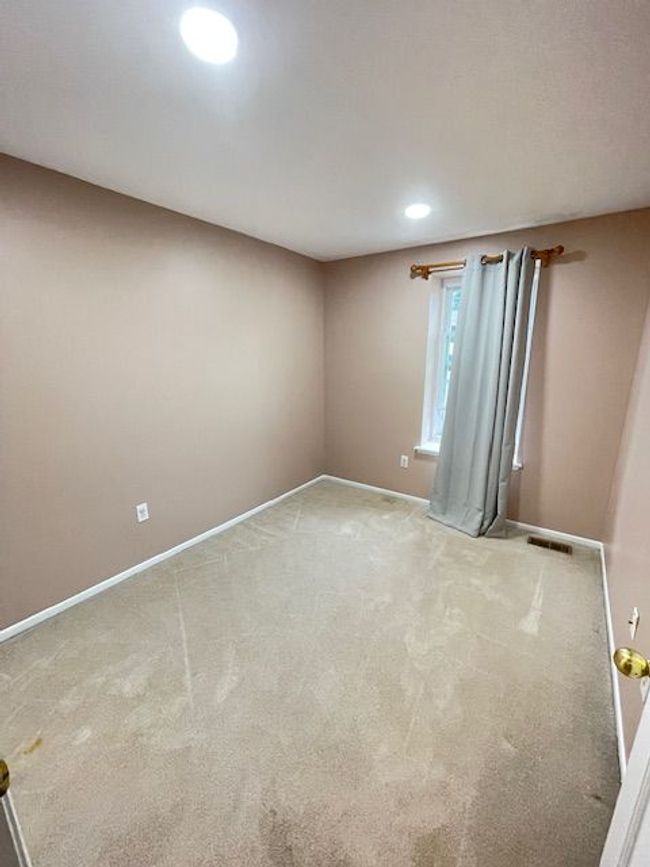 37310 Glenbrook Dr, Condo with 3 bedrooms, 2 bathrooms and null parking in Clinton Twp MI | Image 32