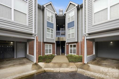 509 N Graham St, Charlotte, NC, 28202-1487 | Card Image