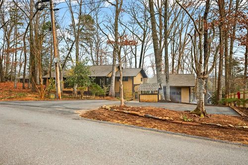 951 Mcclure Drive, Hayesville, NC, 28904 | Card Image