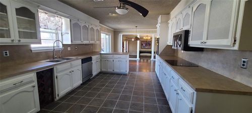 27 Willowbrook, Shawnee, OK, 74804 | Card Image