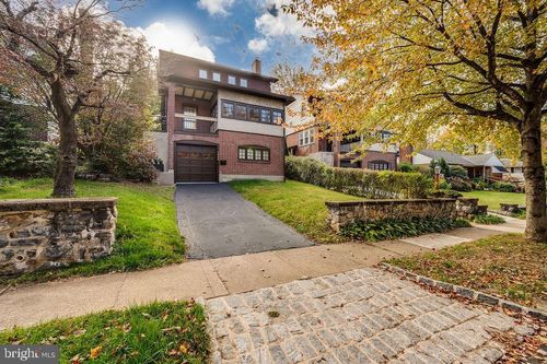 1622 Delaware Ave, READING, PA, 19610-2318 | Card Image