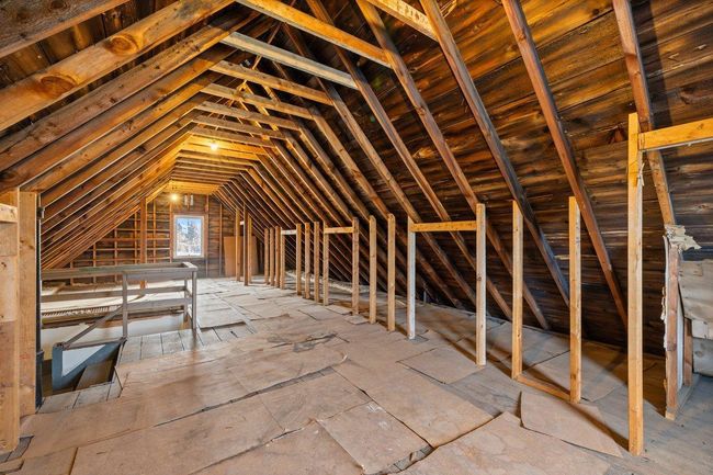 Interior 18.jpg | Image 25