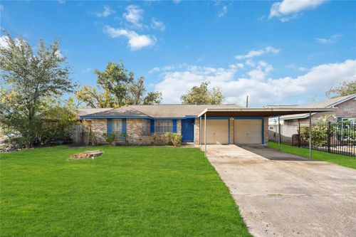 11011 Ledford Ln, Houston, TX, 77016-2233 | Card Image