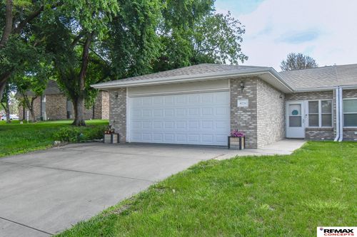 4234 N 7th Street, Lincoln, NE, 68521 | Card Image