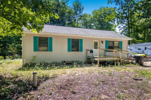 19239 Oak Hollow Dr, Lake Ann, MI, 49650-9733 | Card Image