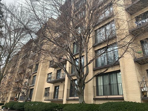 apt-506-4601 W Touhy Ave, Lincolnwood, IL, 60712-1684 | Card Image