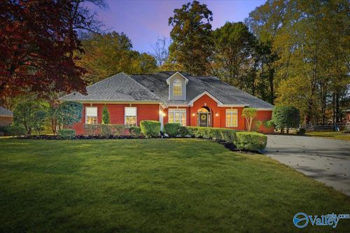 3002 Basswood Way Se, Brownsboro, AL, 35741-9390 | Card Image