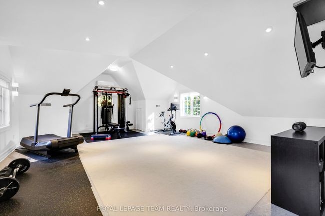 480 Manor Ave, House other with 6 bedrooms, 5 bathrooms and 10 parking in Rockcliffe ON | Image 21