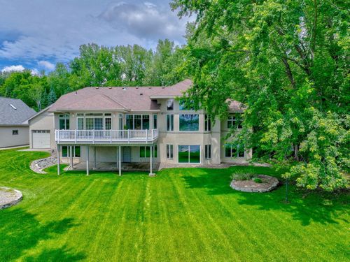 926 Kohlman Ln, Maplewood, MN, 55109-1027 | Card Image
