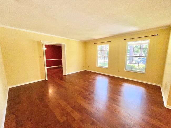 living room | Image 15