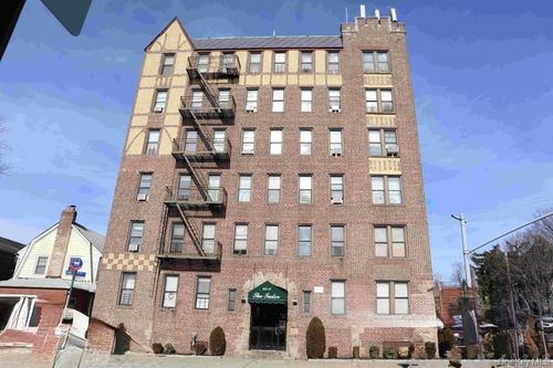 2-155-17 Sanford Avenue, New York, NY, 11355 | Card Image