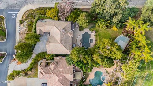 504 Rustic Hills Dr, Simi Valley, CA, 93065-8203 | Card Image