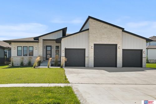 6517 S 90th St, Lincoln, NE, 68526-9770 | Card Image