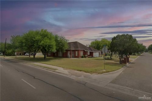 2218 Tangelo St, Mission, TX, 78572-3011 | Card Image